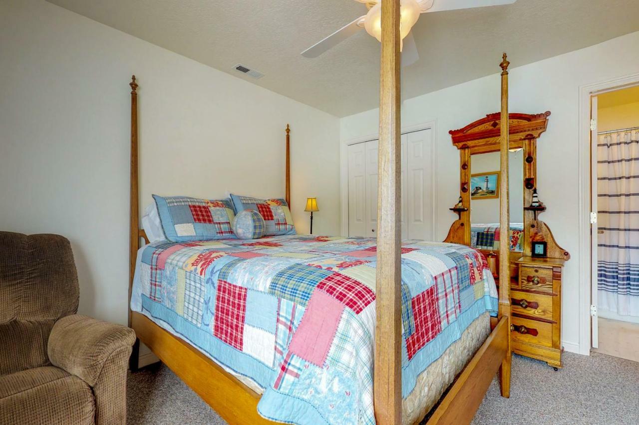 Tennis Court Condo Гардън Сити Екстериор снимка